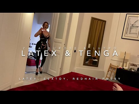 ❤️ ʻO ke kaikunāne ʻulaʻula i ka lole latex i hoʻopaʻa ʻia e ke kaikunāne ❤️ Sex video ia makou ❌